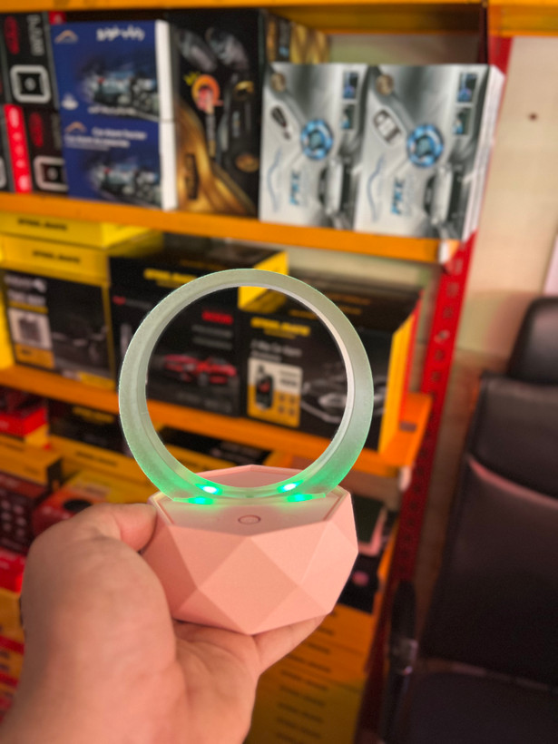 اسپیکر رومیزی RGB شارژی با طراحی دکوراتیو